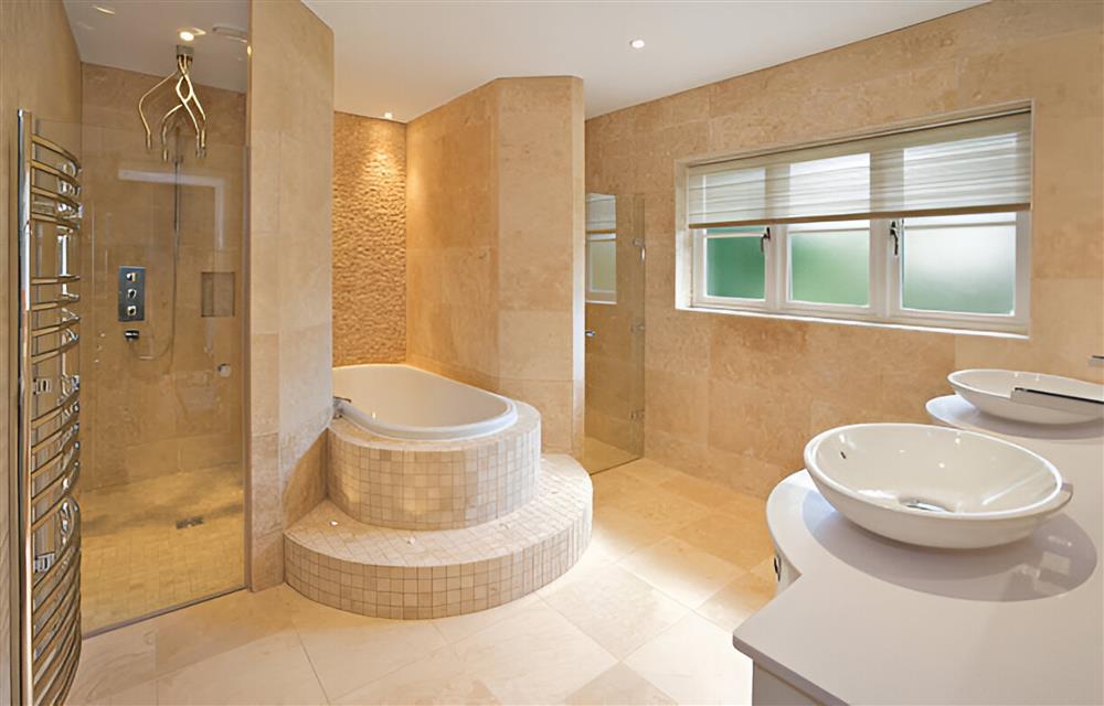 images2110020235